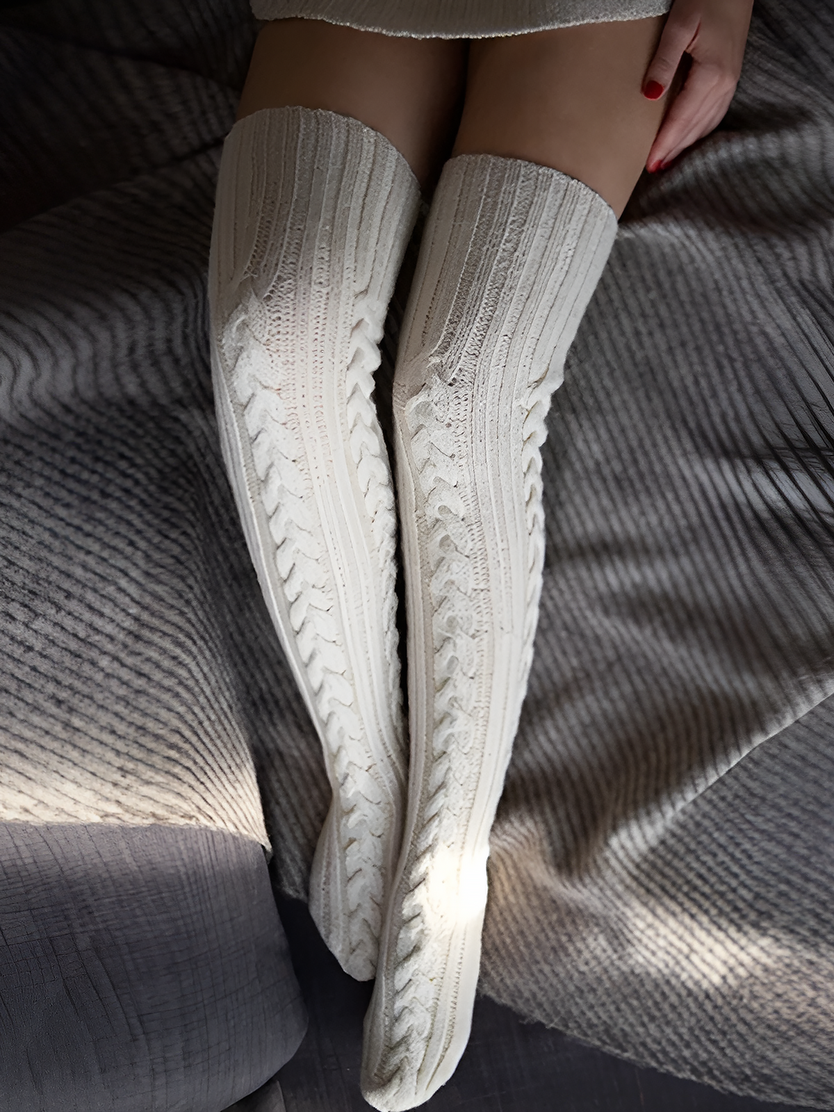 Twisted Knitted Solid Color Long Socks Stockings