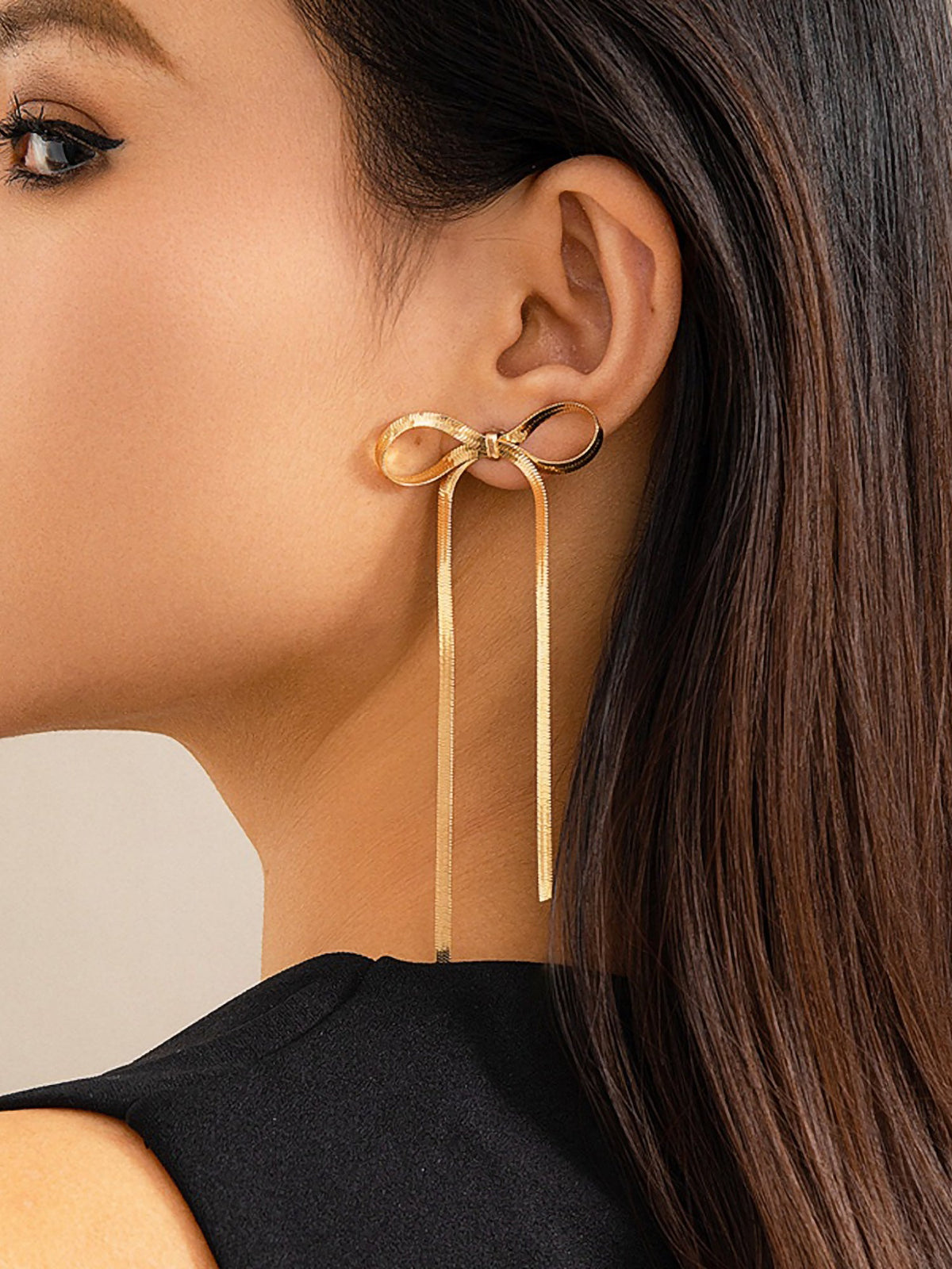 Alloy Faux Pearl Rhinestones Bow Shape Stud Earrings