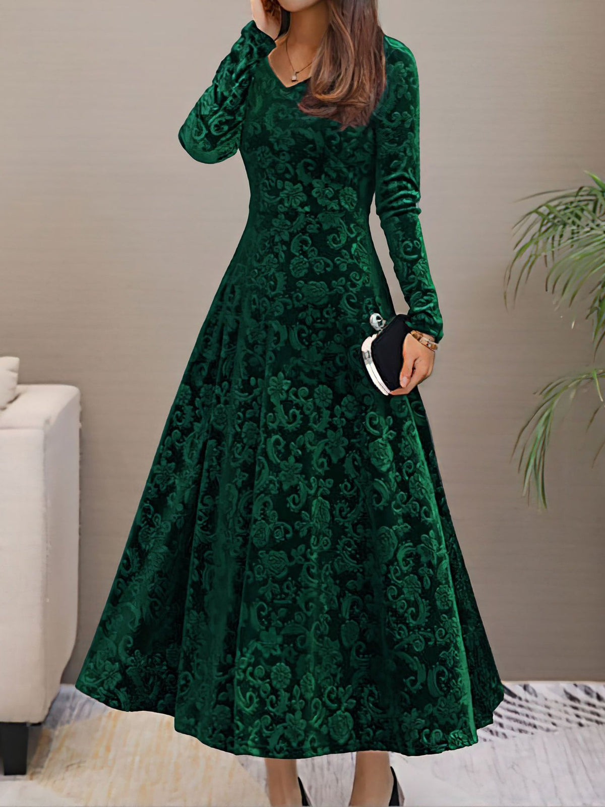 Elegant Vintage Velvet Floral V Neck Long Sleeves Maxi Dress