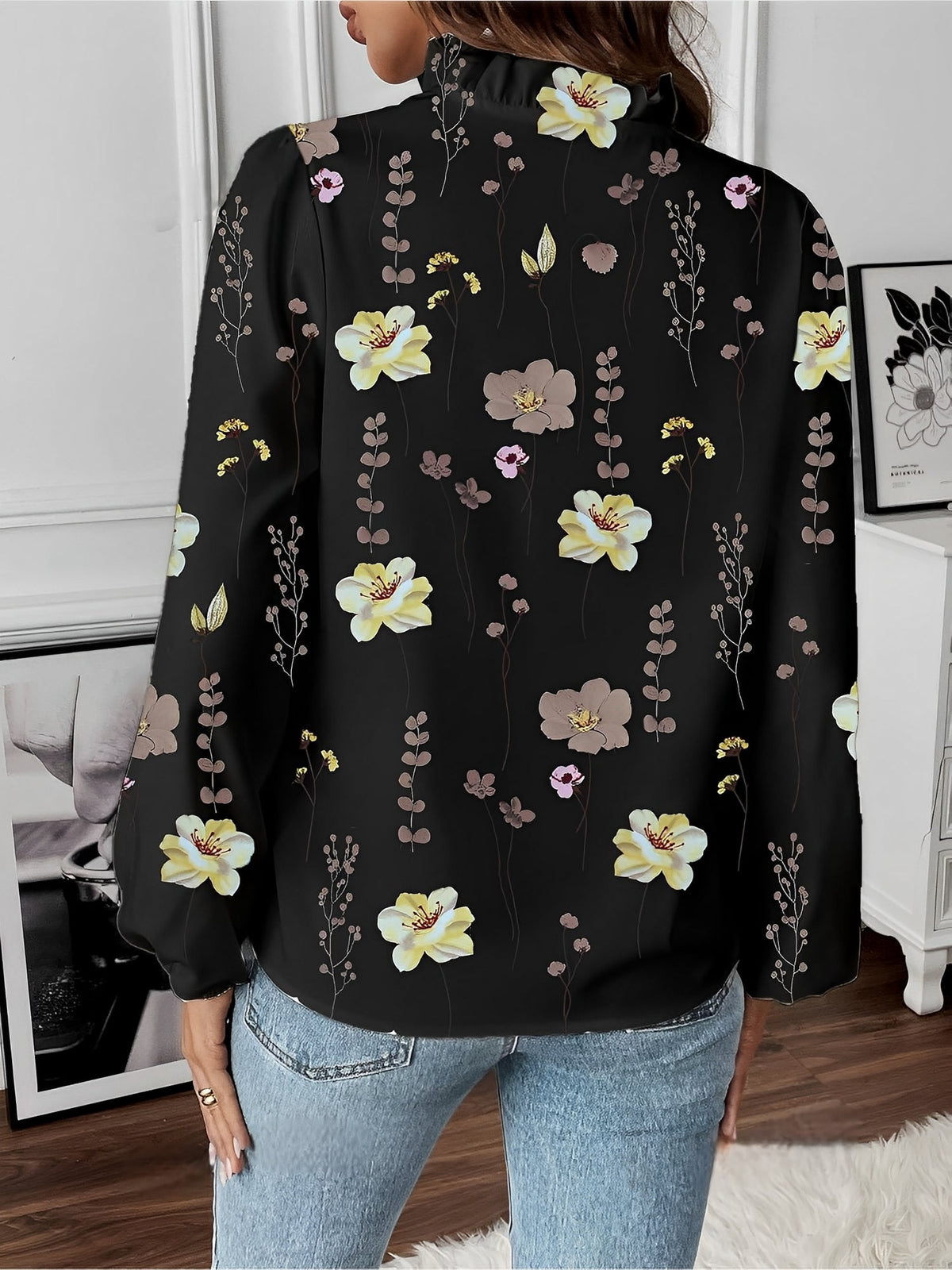 Breathable Chiffon Floral Ruffled V Neck Long Sleeves Work & Brunch Blouse