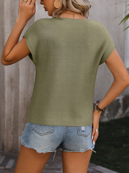 Round Neck Pocketed Short Sleeve Knit Tops