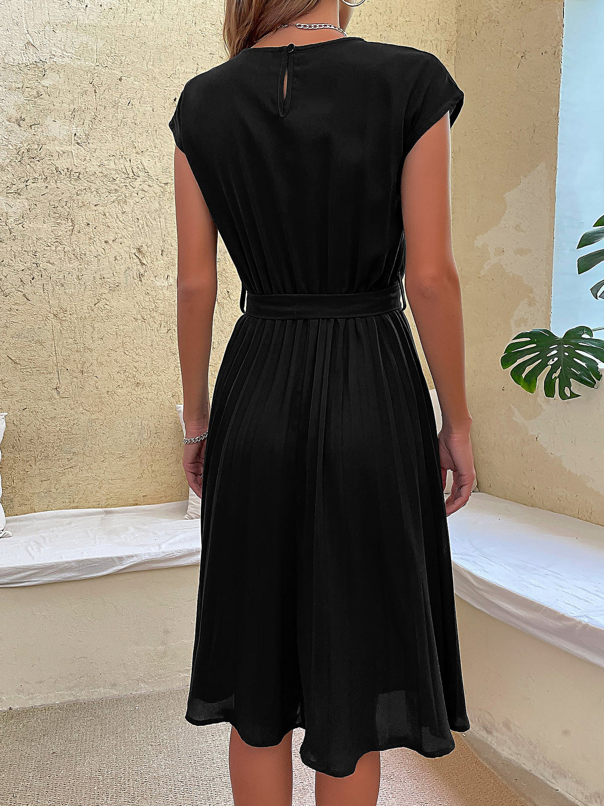 Classic A-Line Short Sleeves Solid Color Belted Pleated Midi Casual Dress
