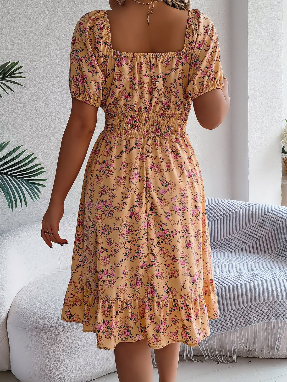 Vintage Floral & Tropical Prints Floral Off Shoulder Puff Sleeves Smocked A-Line Dress