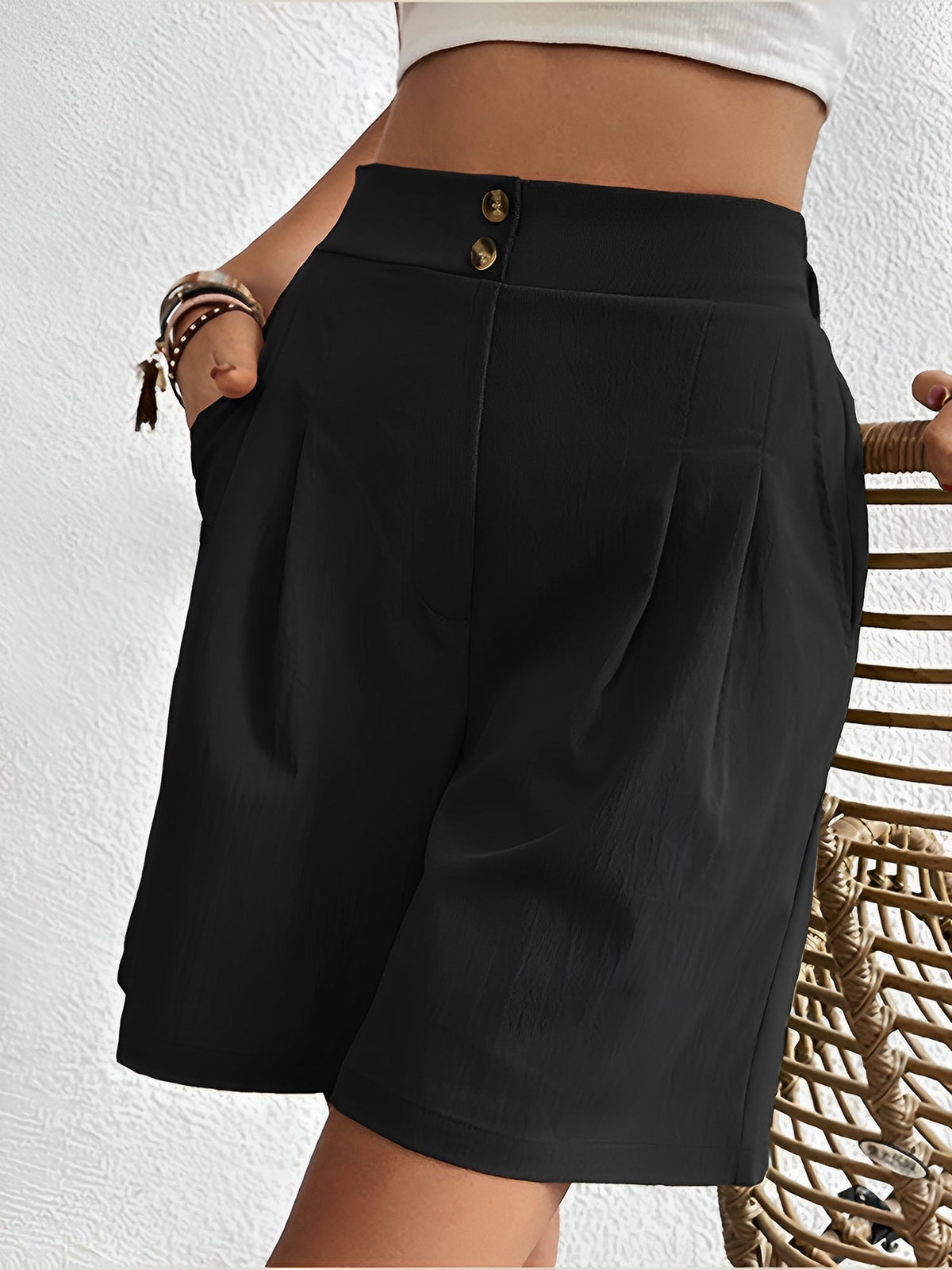 Solid Color High Waist Pleated Pocketed Shorts