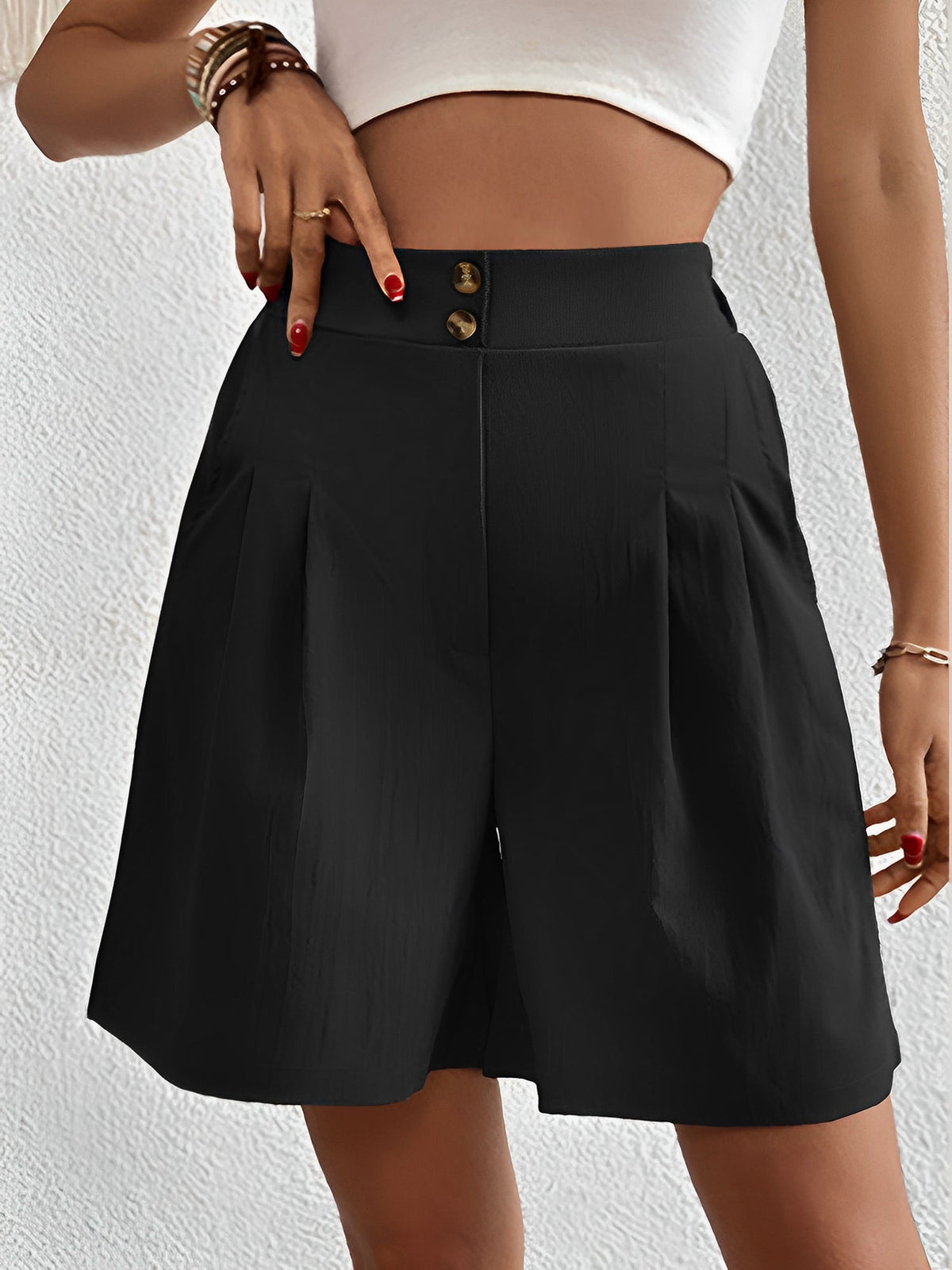 Solid Color High Waist Pleated Pocketed Shorts