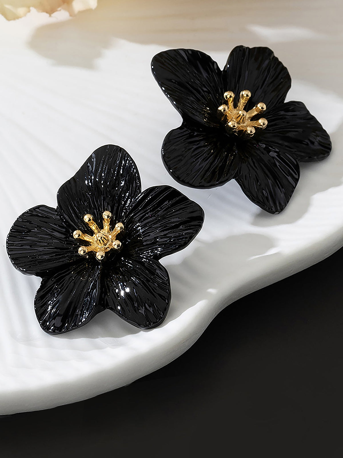Alloy Flower Shape Stud Earrings