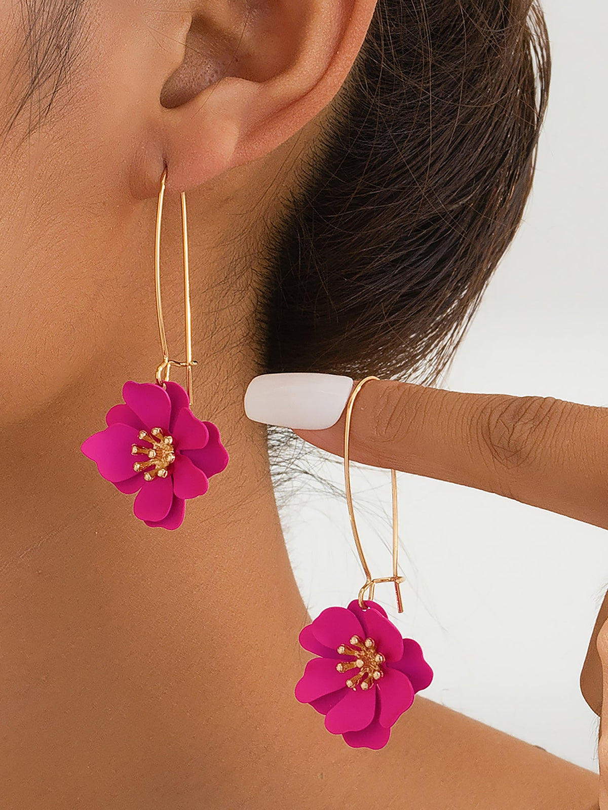 Boho-Chic Floral Drops Flower Pendant Dangle Gold Plated Petals Earrings
