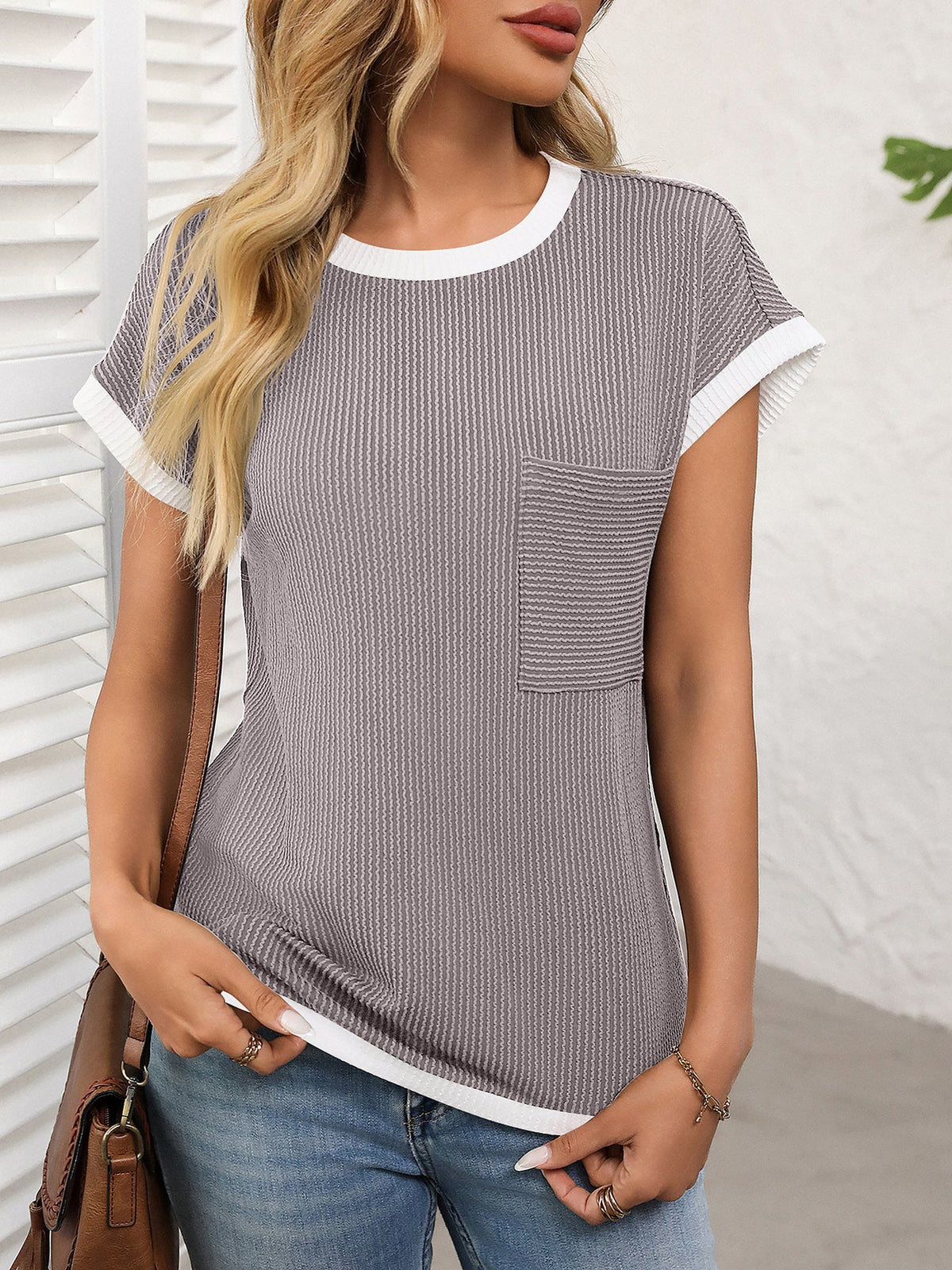 Round Neck Short Sleeves Colorblock Textured Blouse