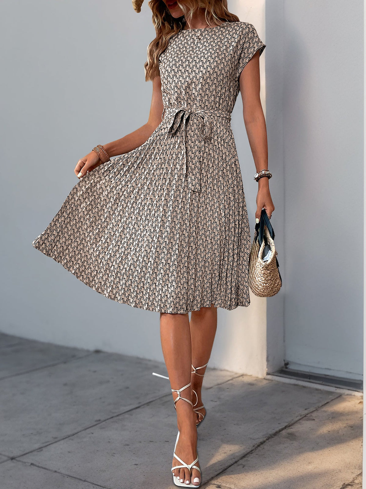 Graphic Print Cap Sleeves Pleated Midi Dress