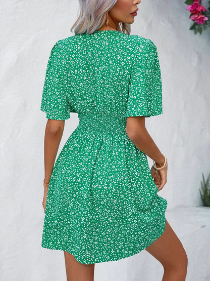 V Neck Short Sleeve Floral Ruched Dress