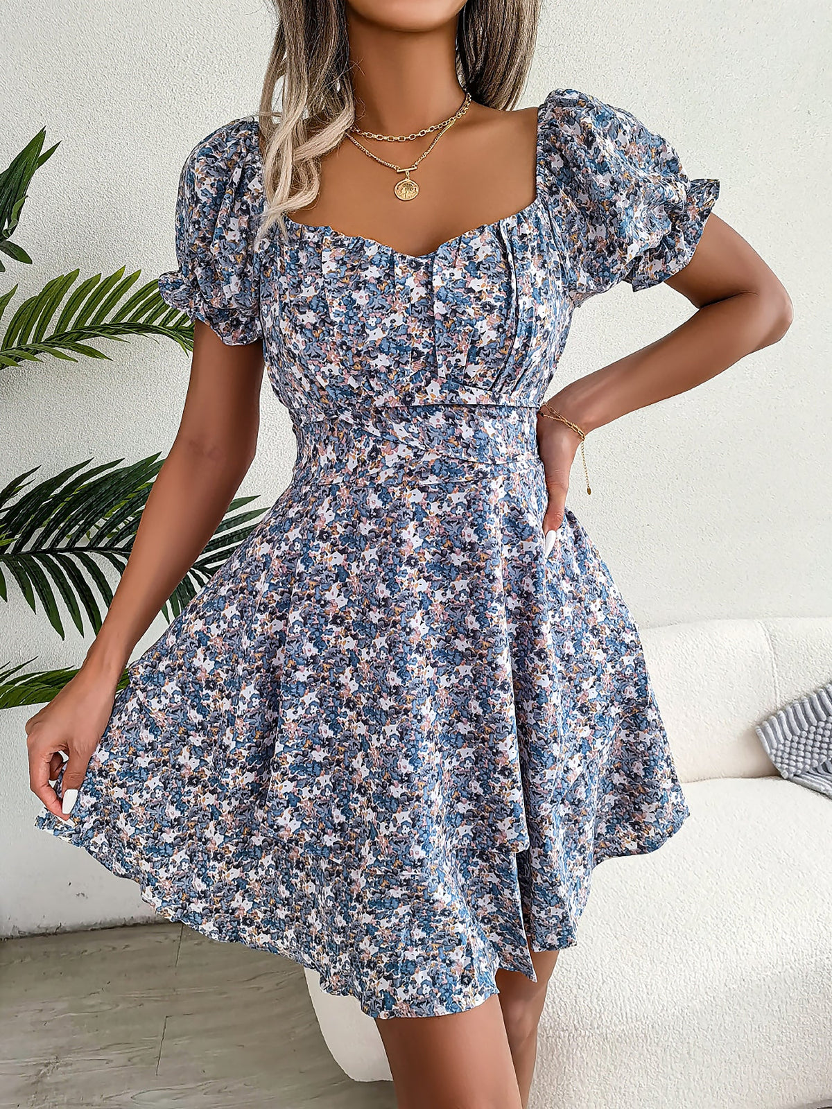 Romantic Garden Floral Puff Sleeves Lace-Up Ruffled Mini Party Dress