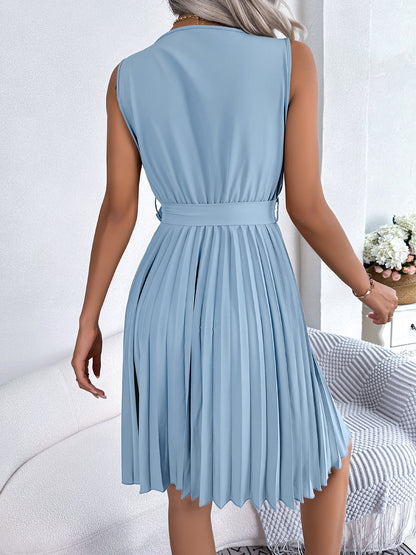 V Neck Sleeveless Lace-Up Pleated Above Knee Dress