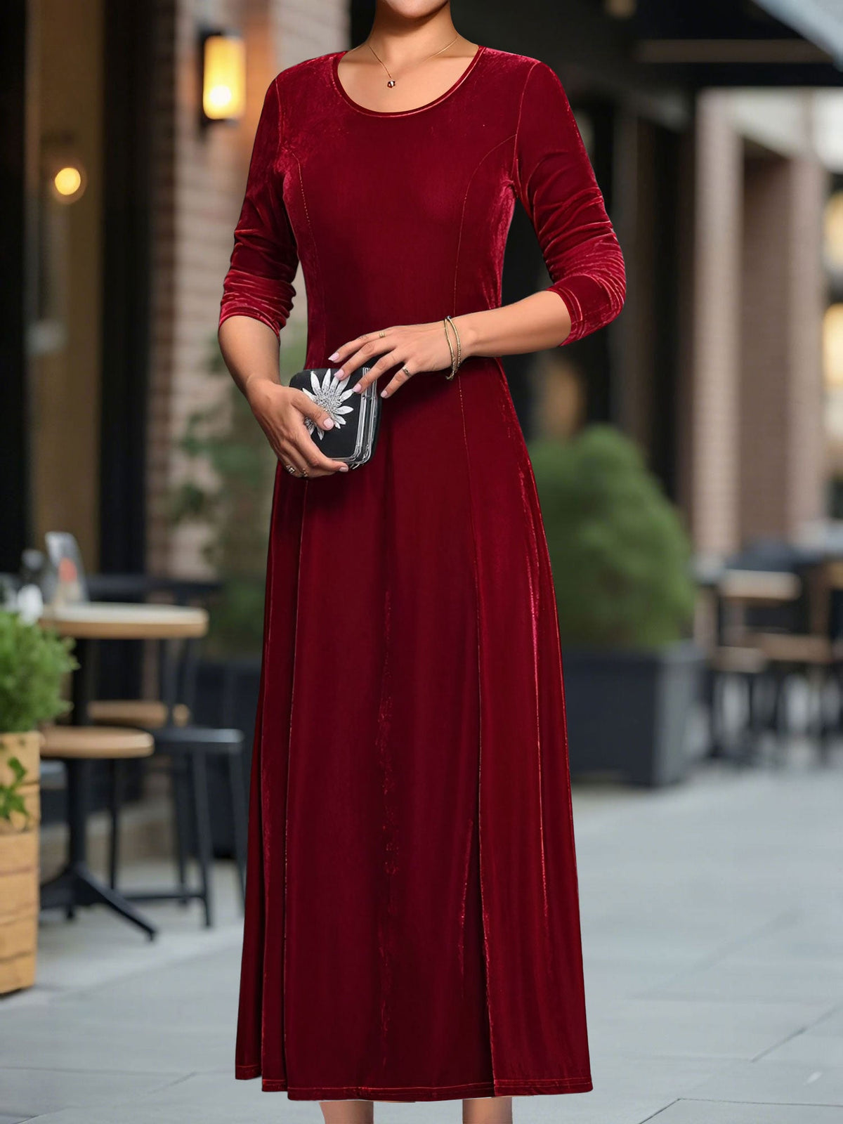 Round Neck Long Sleeves Maxi Velvet Dress