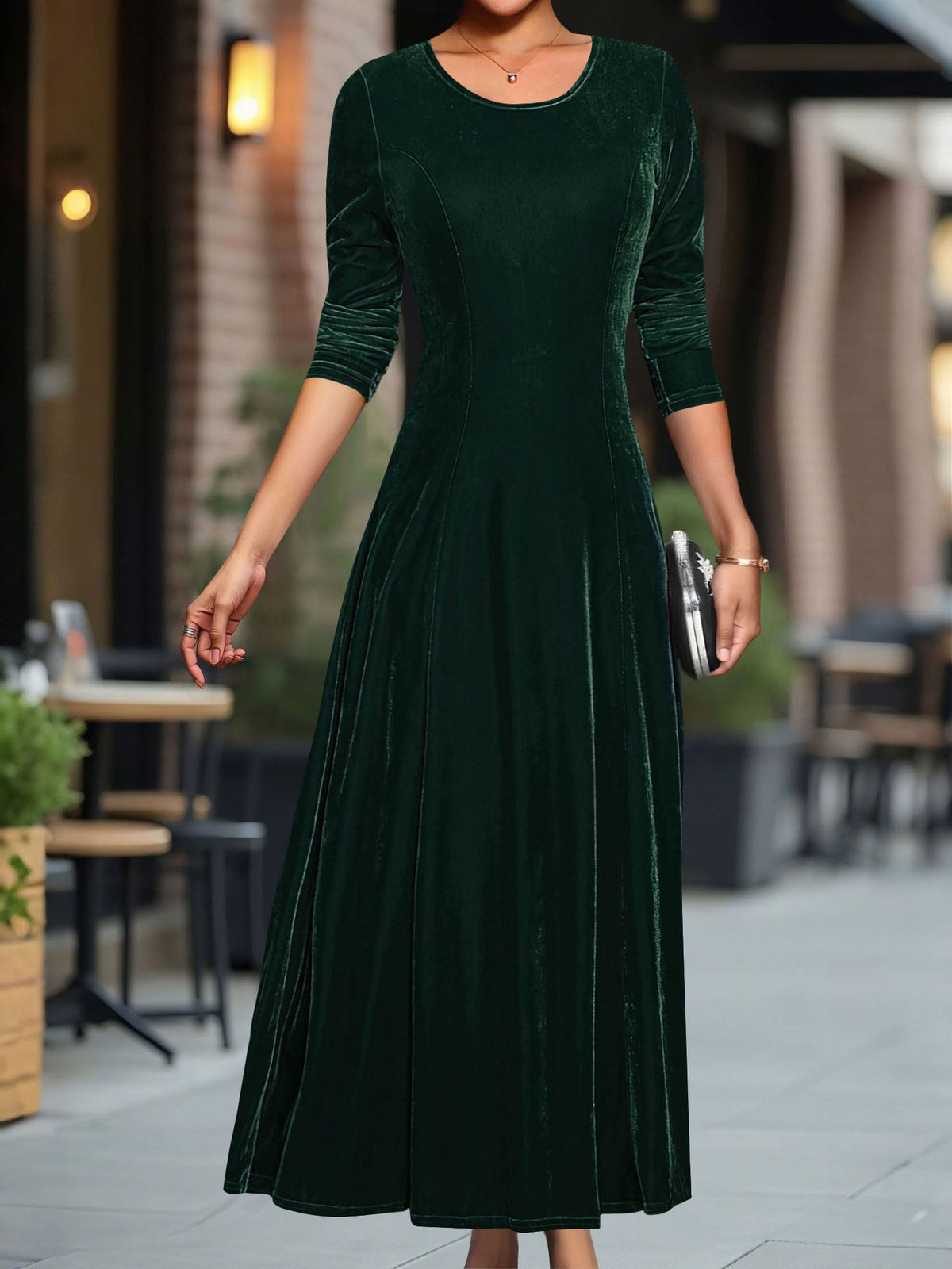 Round Neck Long Sleeves Maxi Velvet Dress