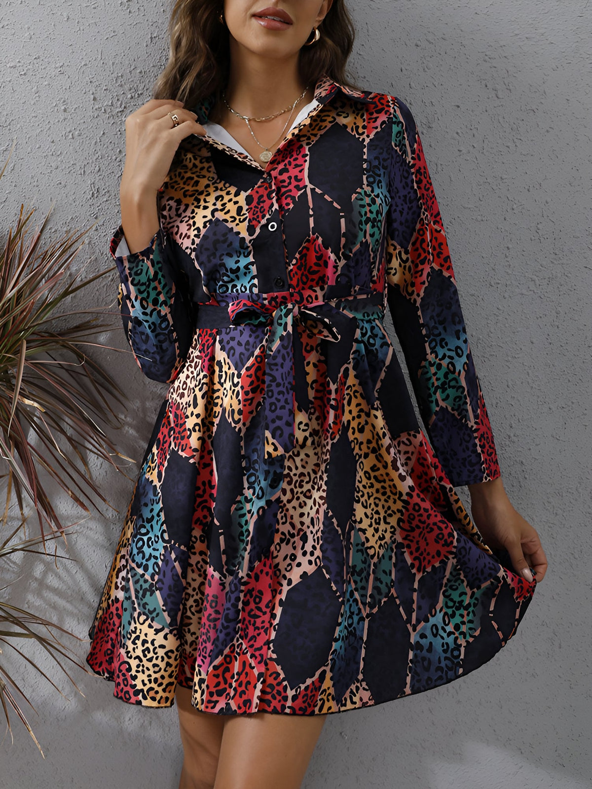 Graphic Collared Long Sleeves Lace-Up Shirt Dress