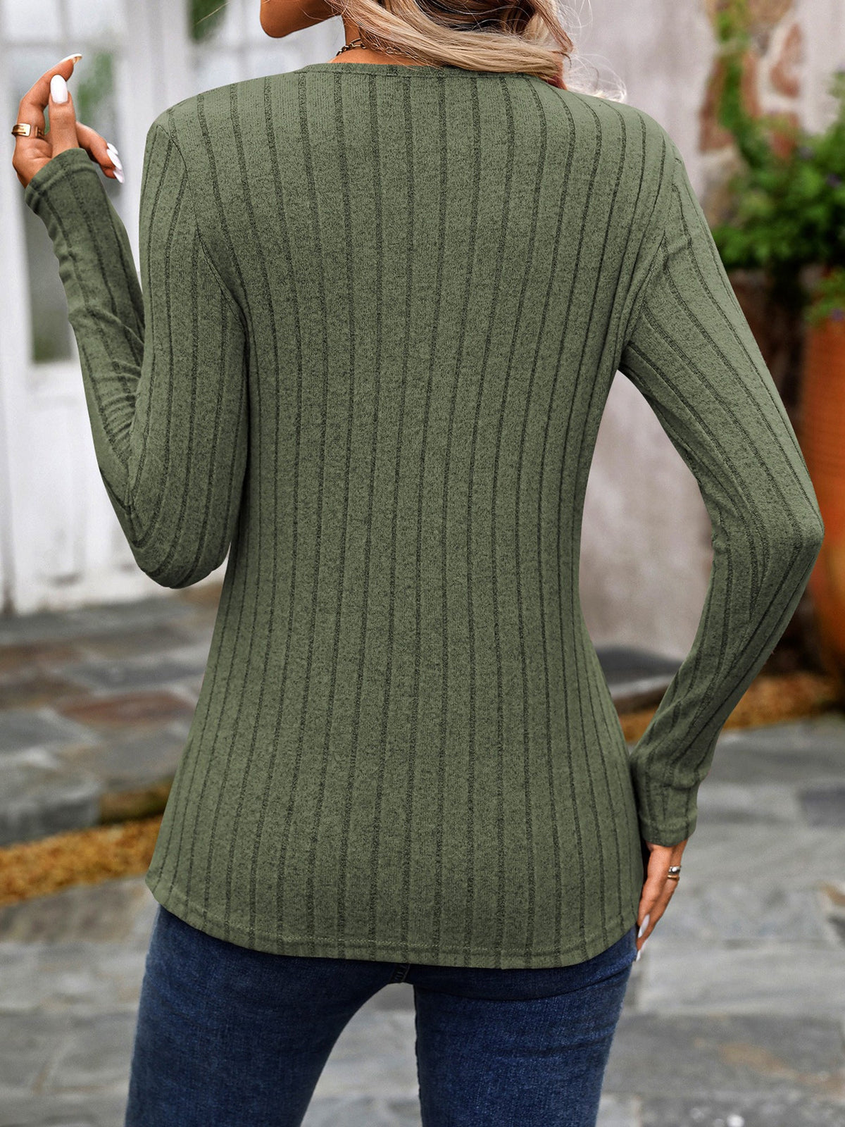 Round Neck Long Sleeves Button Decor Blouse