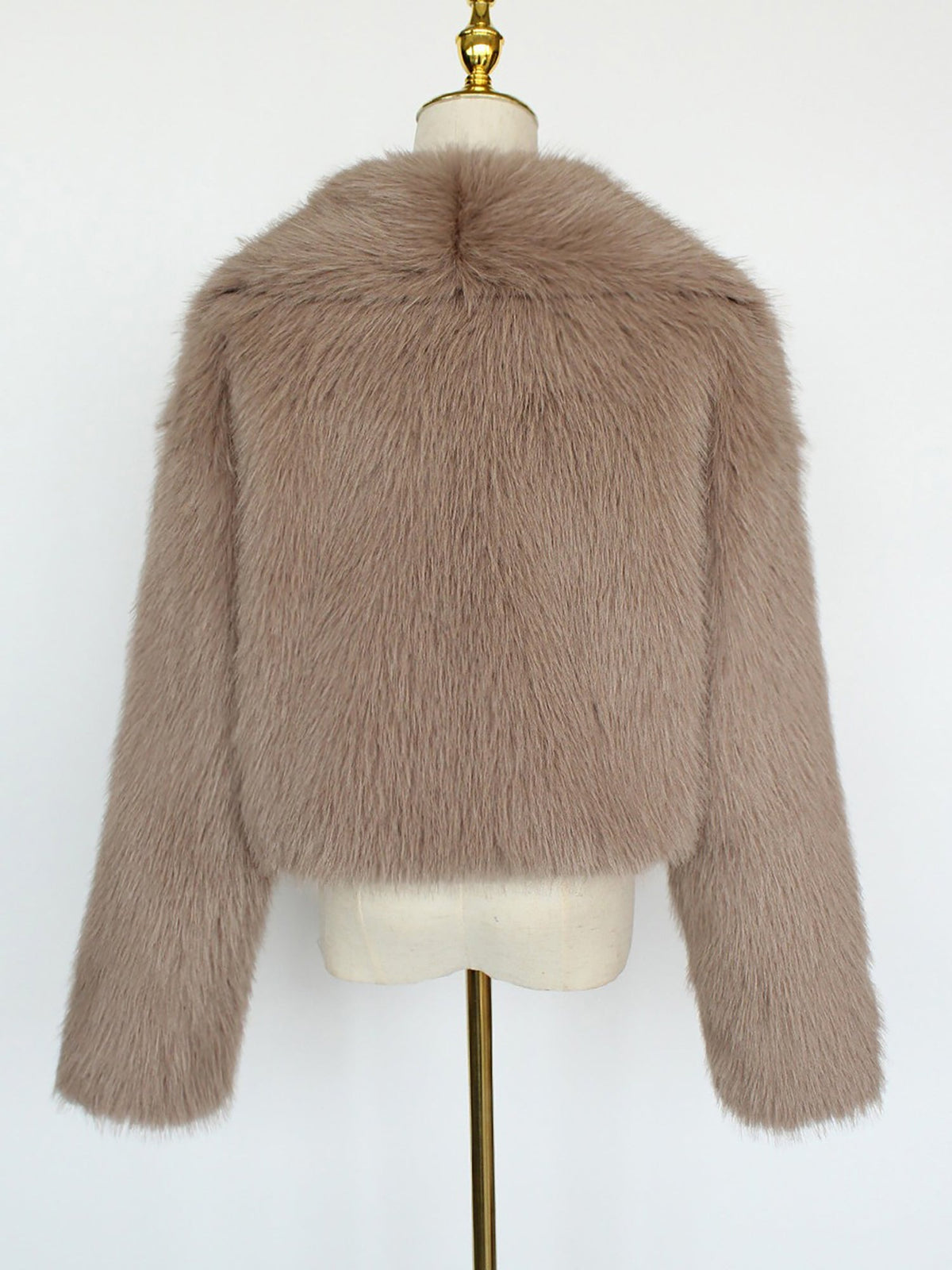 Collared Long Sleeves Cropped Faux Fur Coat