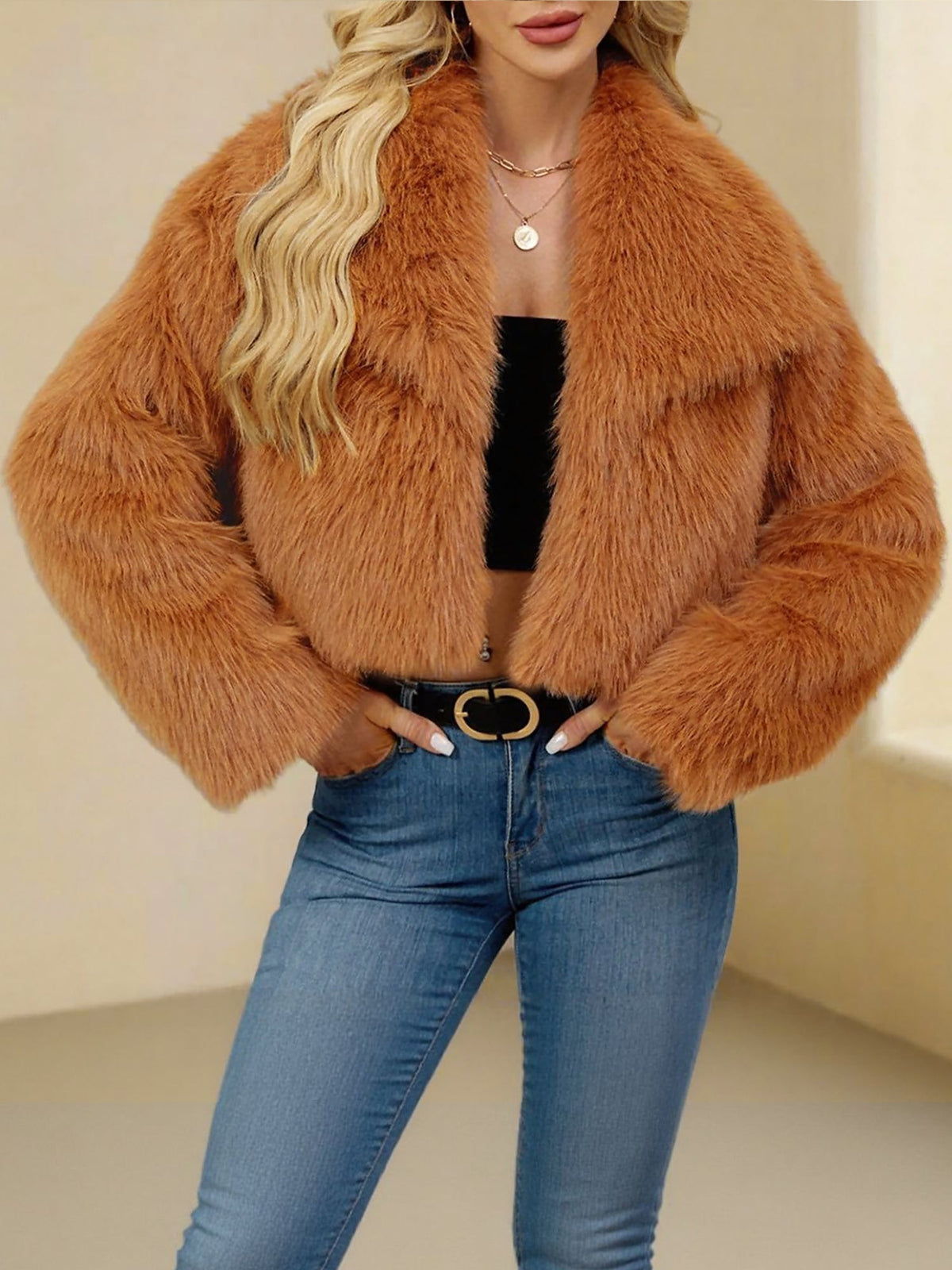 Collared Long Sleeves Cropped Faux Fur Coat