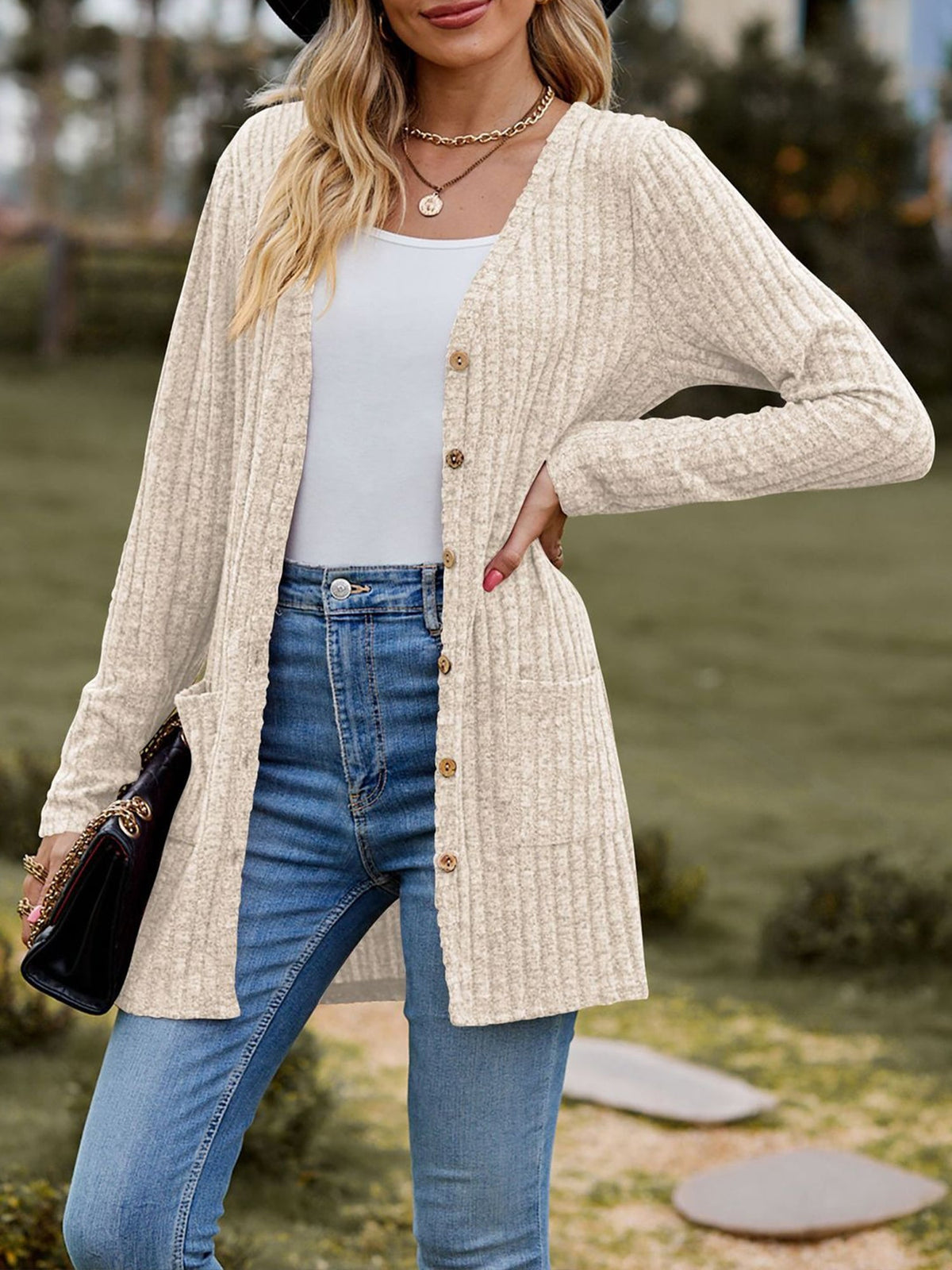Solid Color Long Sleeve Buttoned Pockets Cardigan