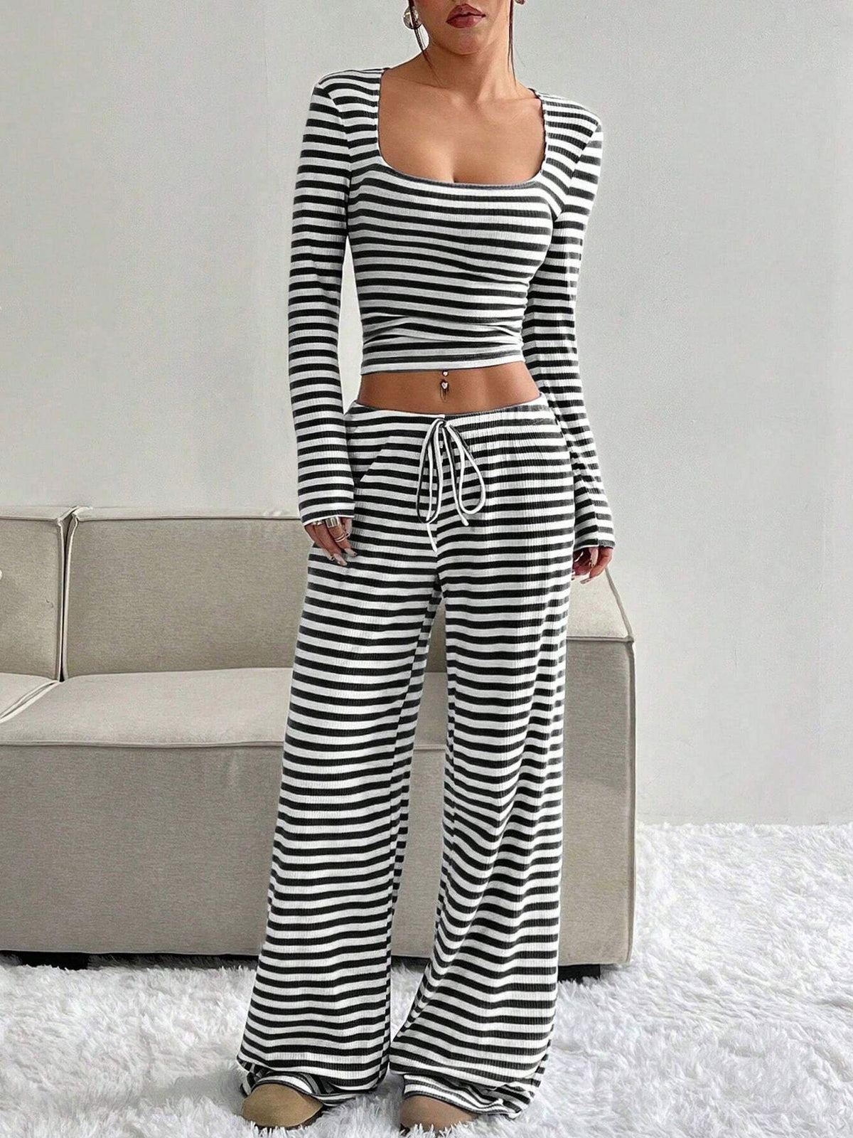 2 Pieces Square Neck Striped Cropped Top & Sweatpants Set