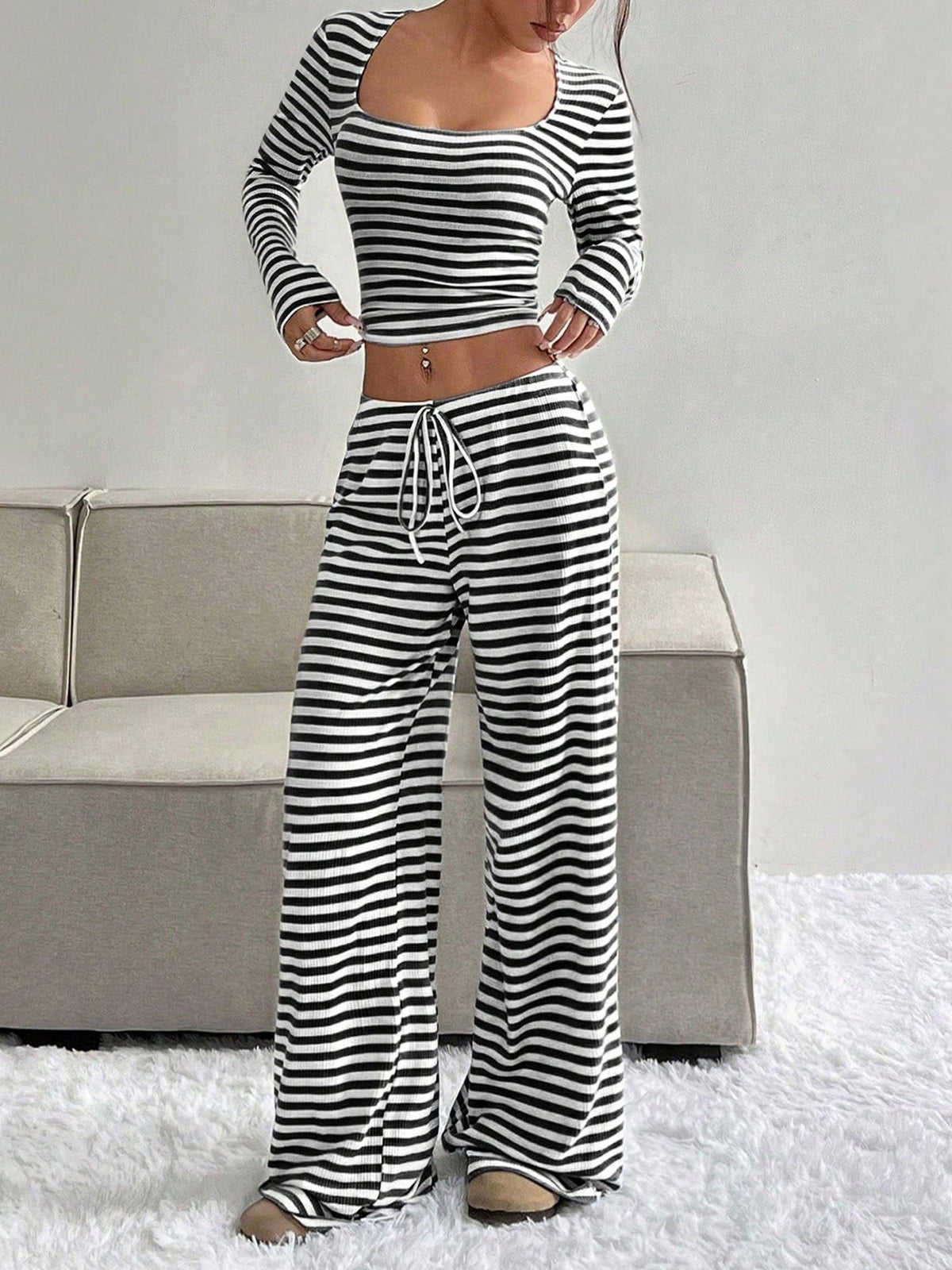 2 Pieces Square Neck Striped Cropped Top & Sweatpants Set