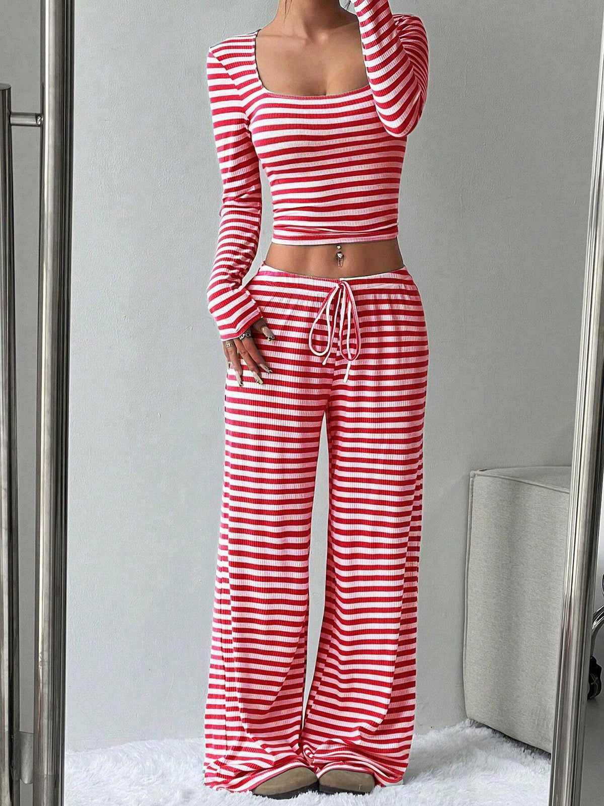 2 Pieces Square Neck Striped Cropped Top & Sweatpants Set