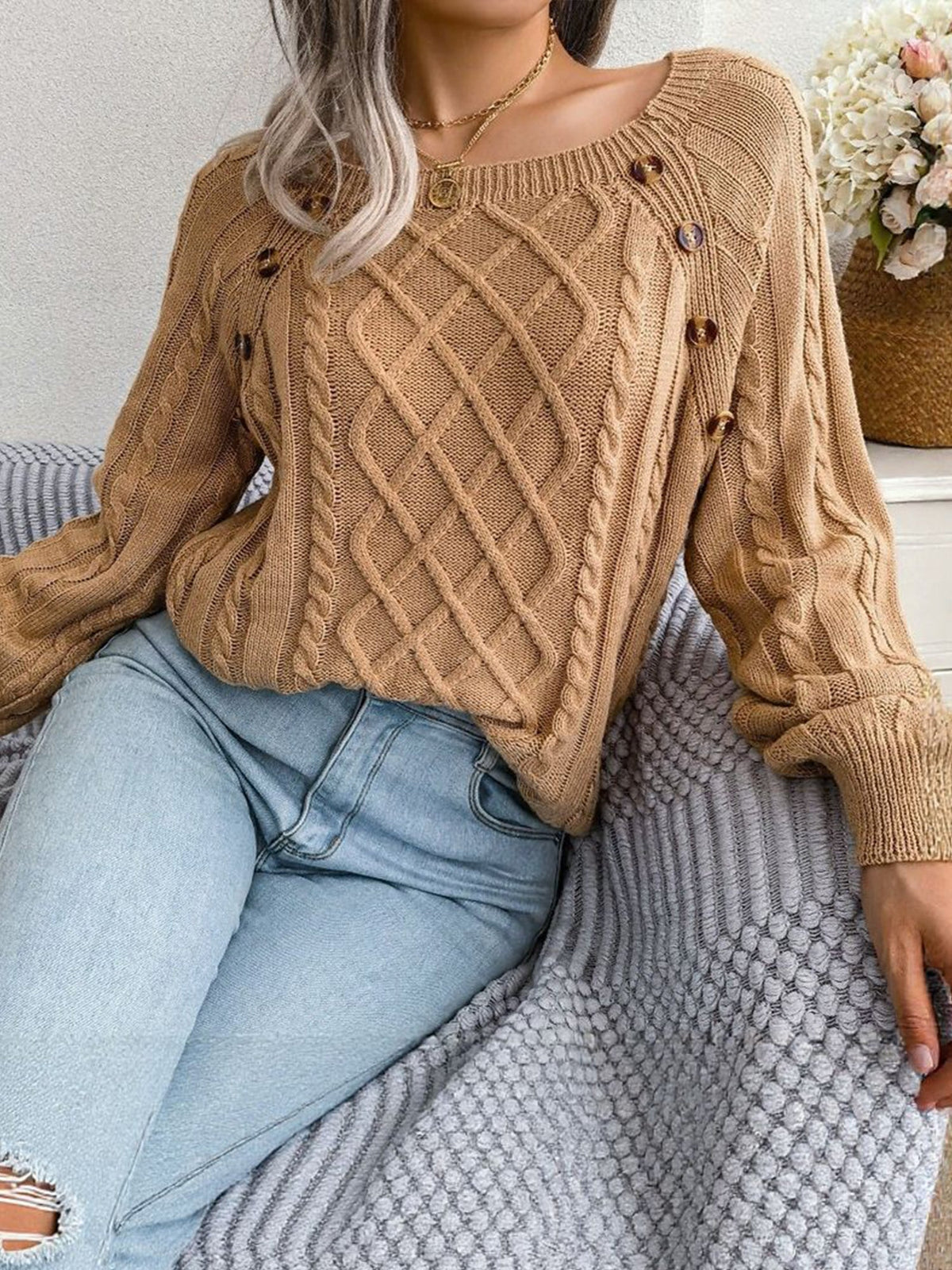 Round Neck Button Decor Cable Knit Pullover Sweater