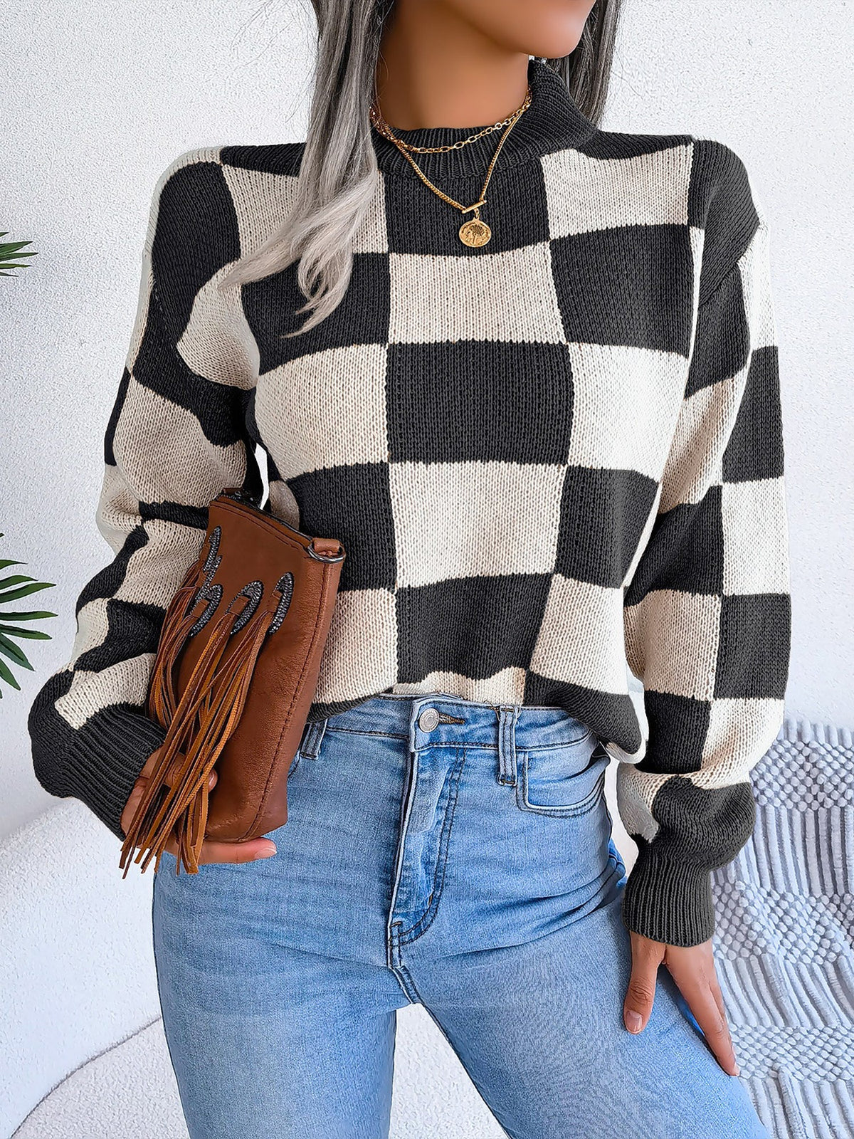 Colorblocked Checkered Long Sleeve Pullover Knit Sweater