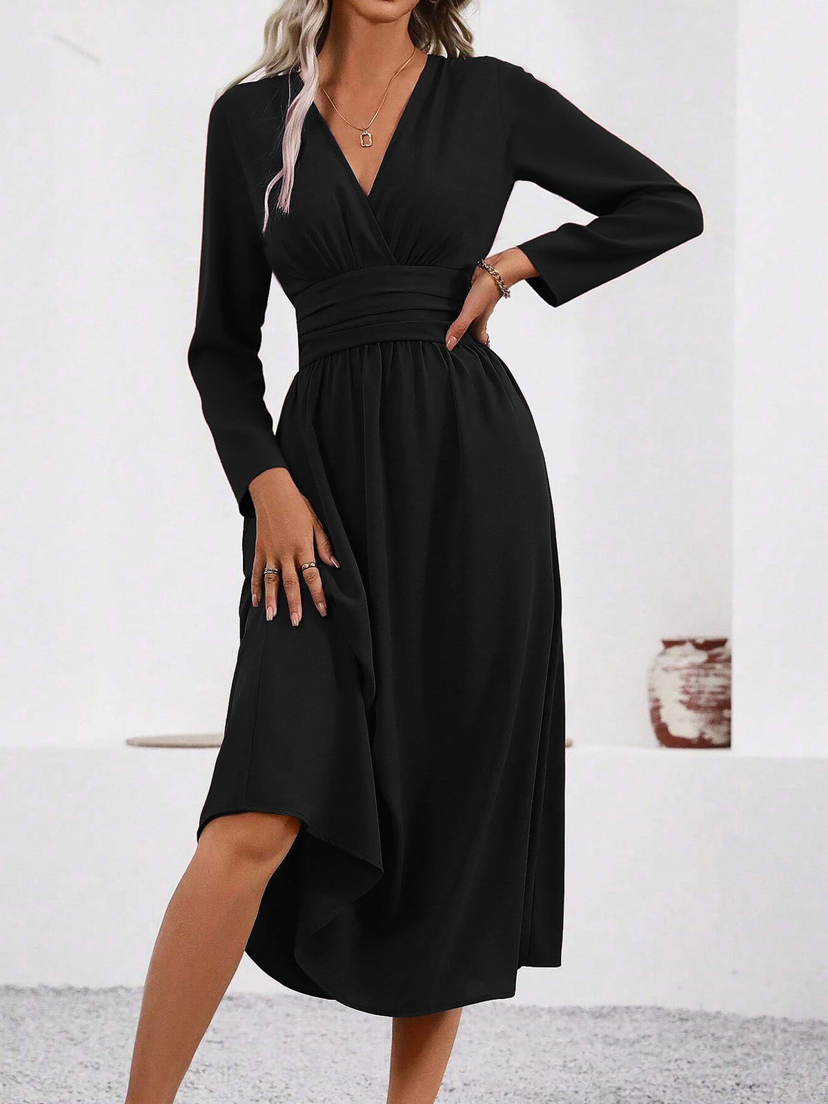 V Neck Long Sleeves Ruched Smocked Midi A-Line Dress