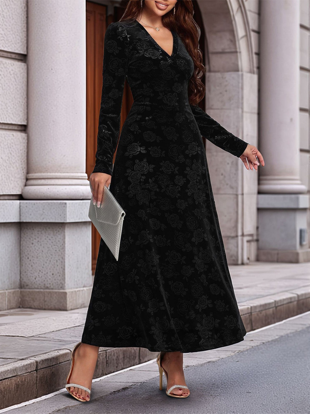 Long Sleeves V Neck Velvet A-Line Maxi Dress