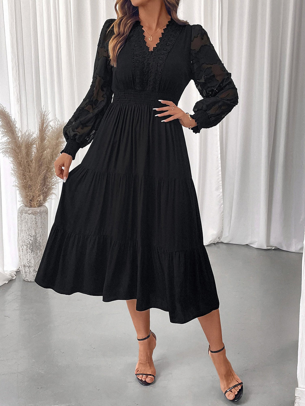 Lace V Neck Puff Sleeves Tiered Midi Dress