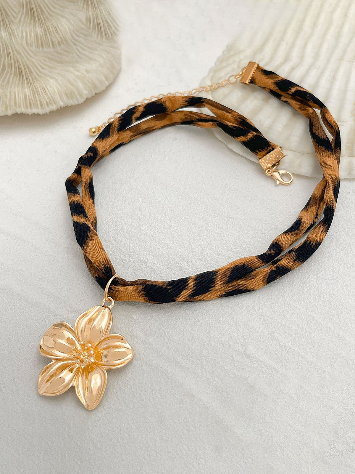 Alloy Pendant Leopard-Print Cotton Necklace