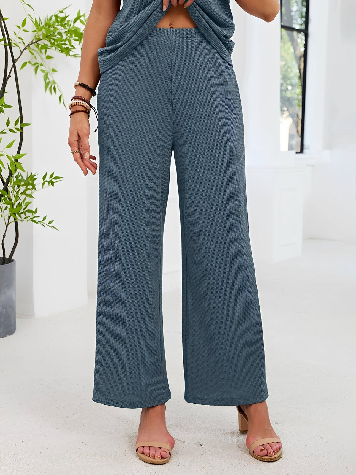 2 Pieces Solid Color Round Neck Top & Wide Legs Long Trousers Pants Casual Matching Set