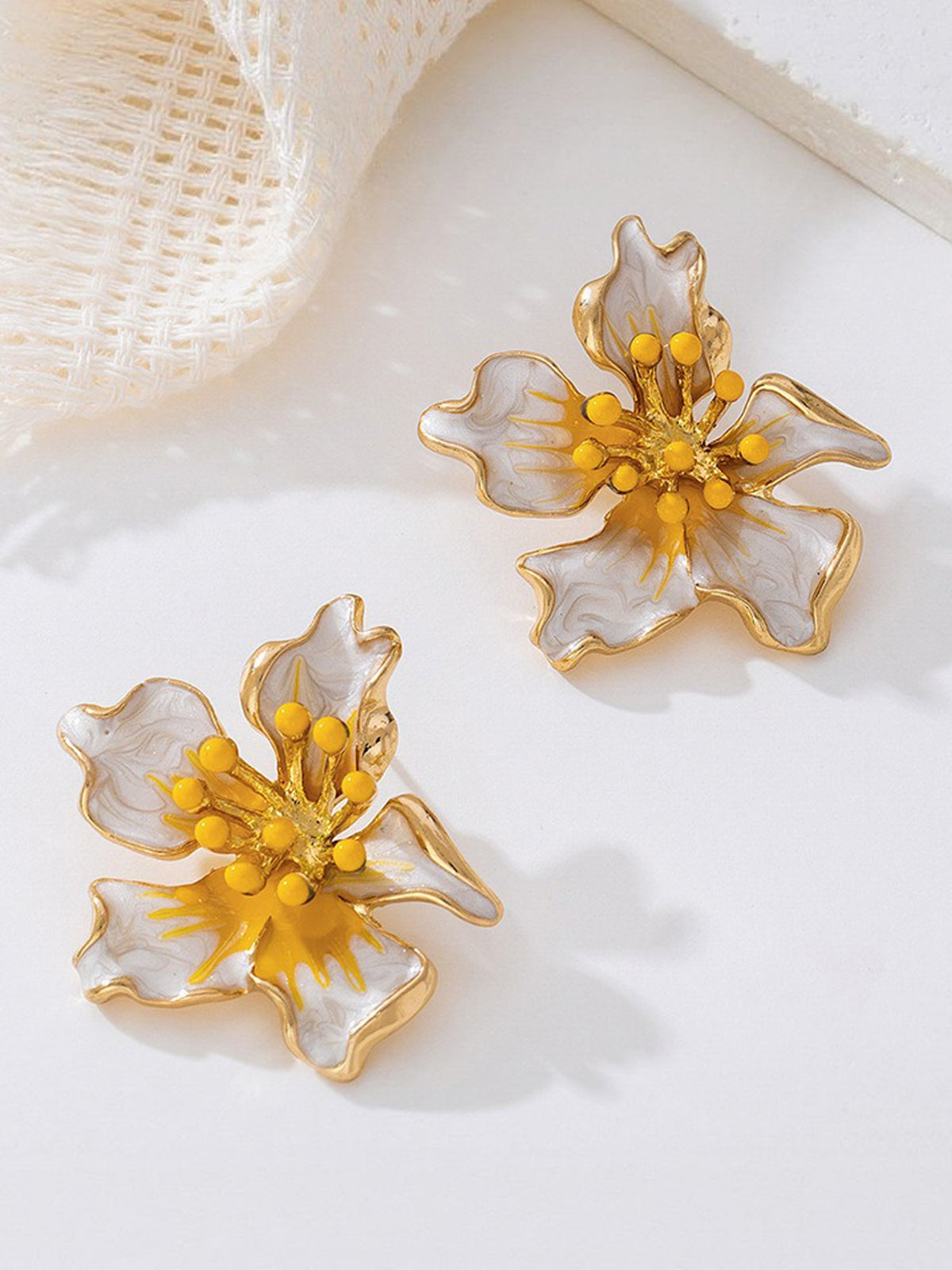 Floral Vintage-Inspired Stud Earrings