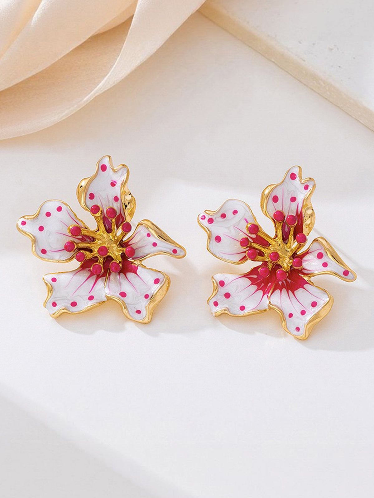 Floral Vintage-Inspired Stud Earrings