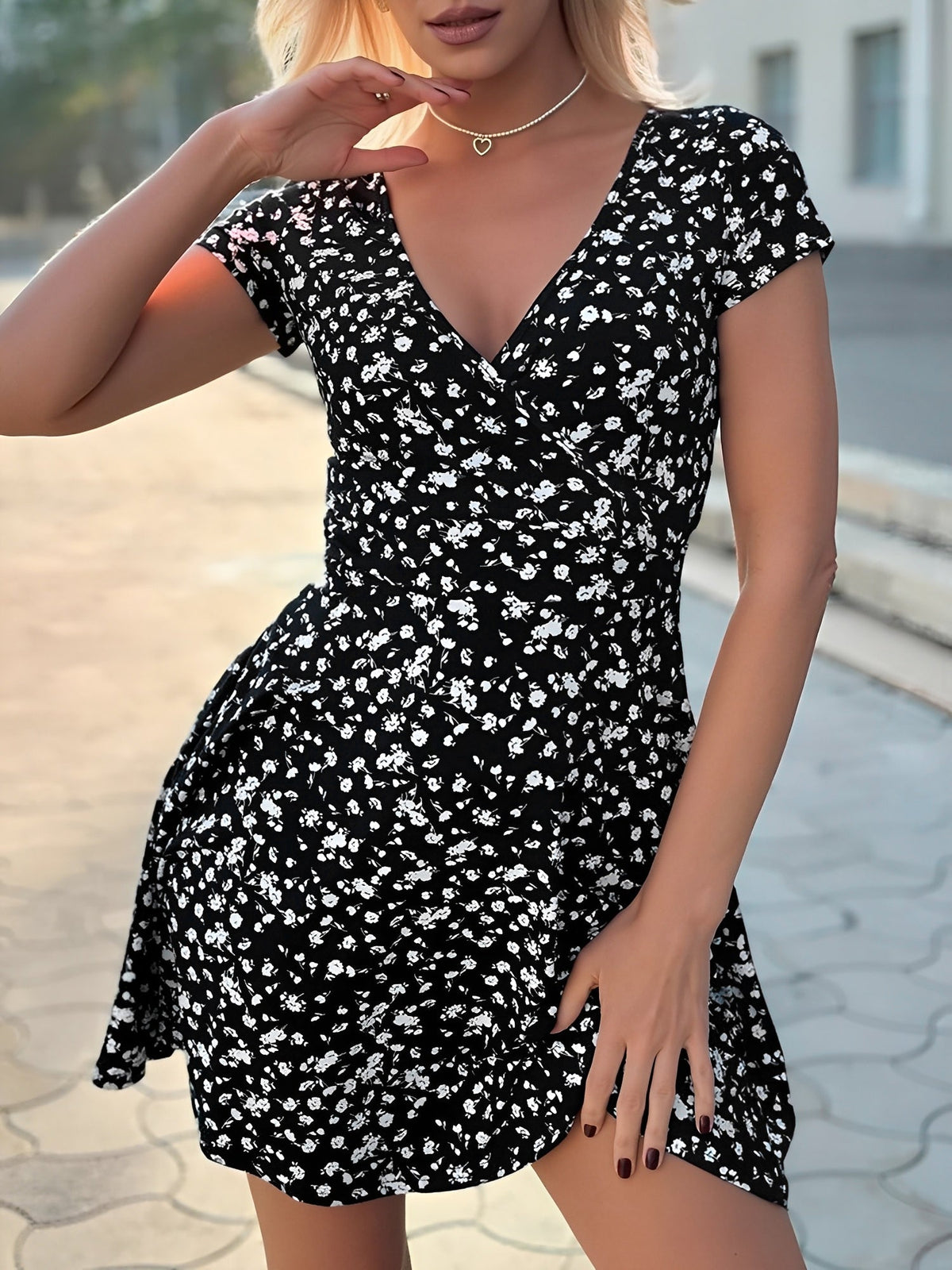V Neck Short Sleeve Floral/Leopard Print Mini Dress