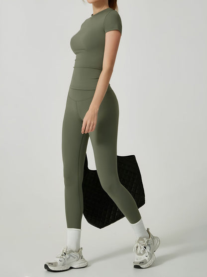 2 Pieces Short Sleeve Fitness and Yoga Workout Sports Matching Set