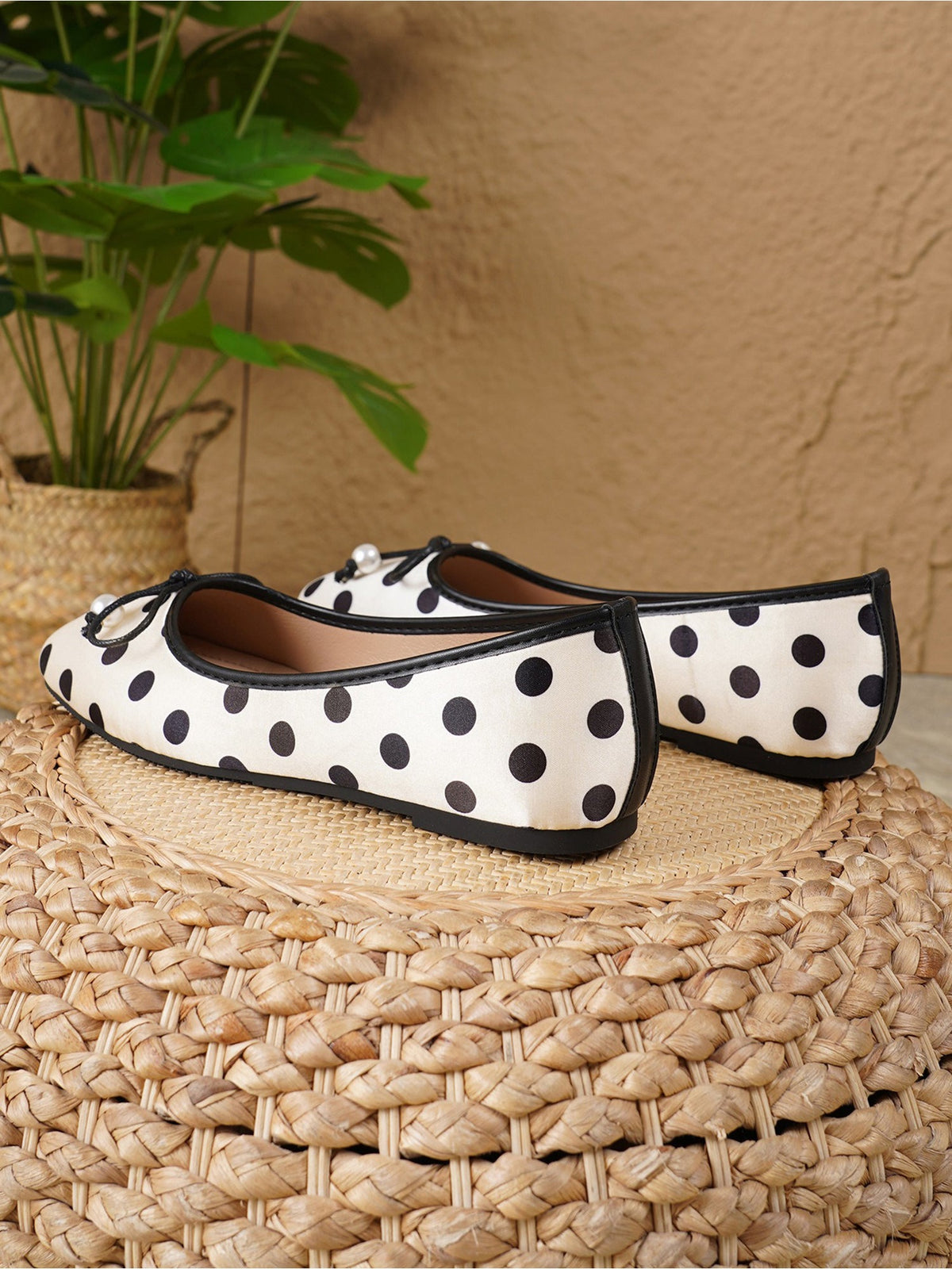 Square Toe Polka Dots Bow Ballerina Ballet Flats
