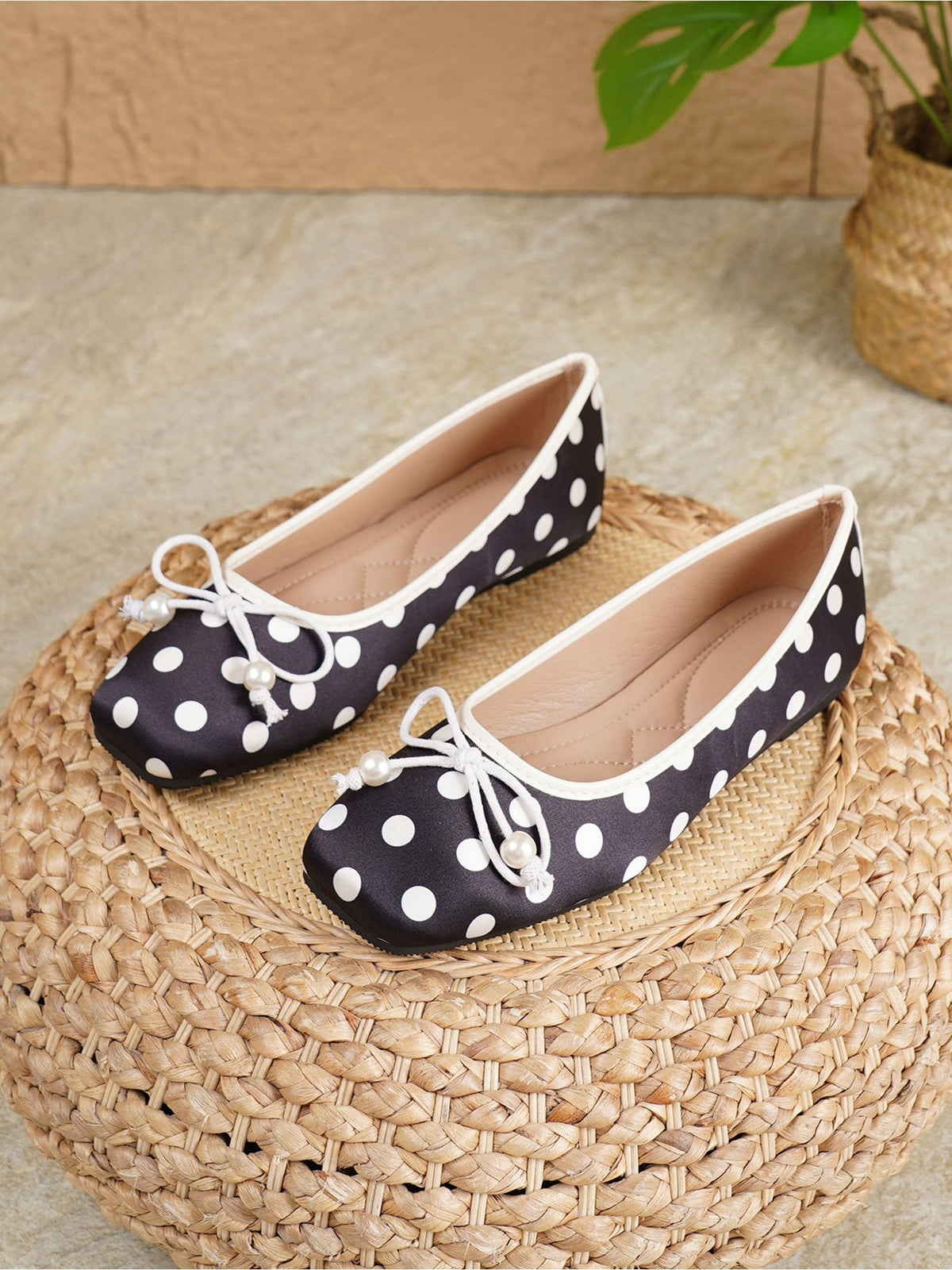 Square Toe Polka Dots Bow Ballerina Ballet Flats