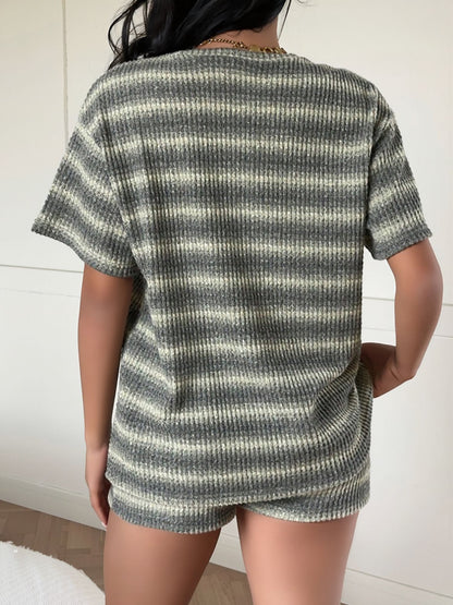 2 Pieces Striped Crew Neck Casual Knitted Top and Shorts Matching Set