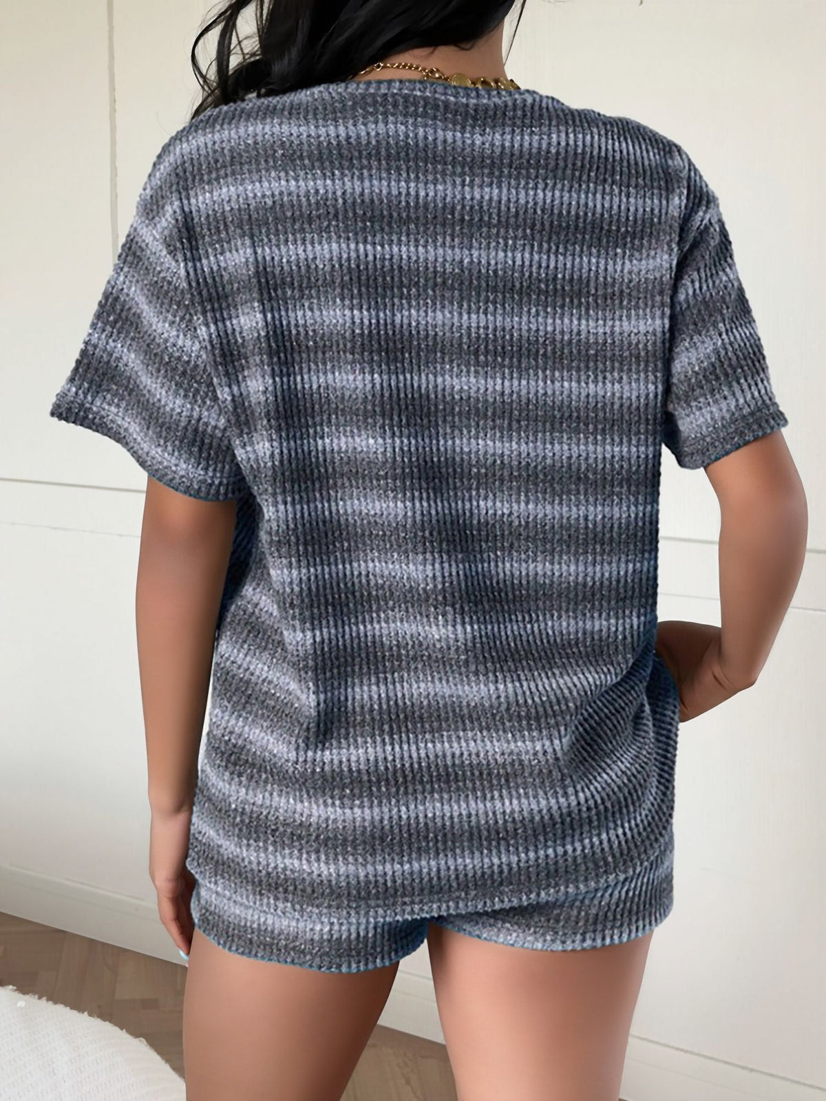 2 Pieces Striped Crew Neck Casual Knitted Top and Shorts Matching Set