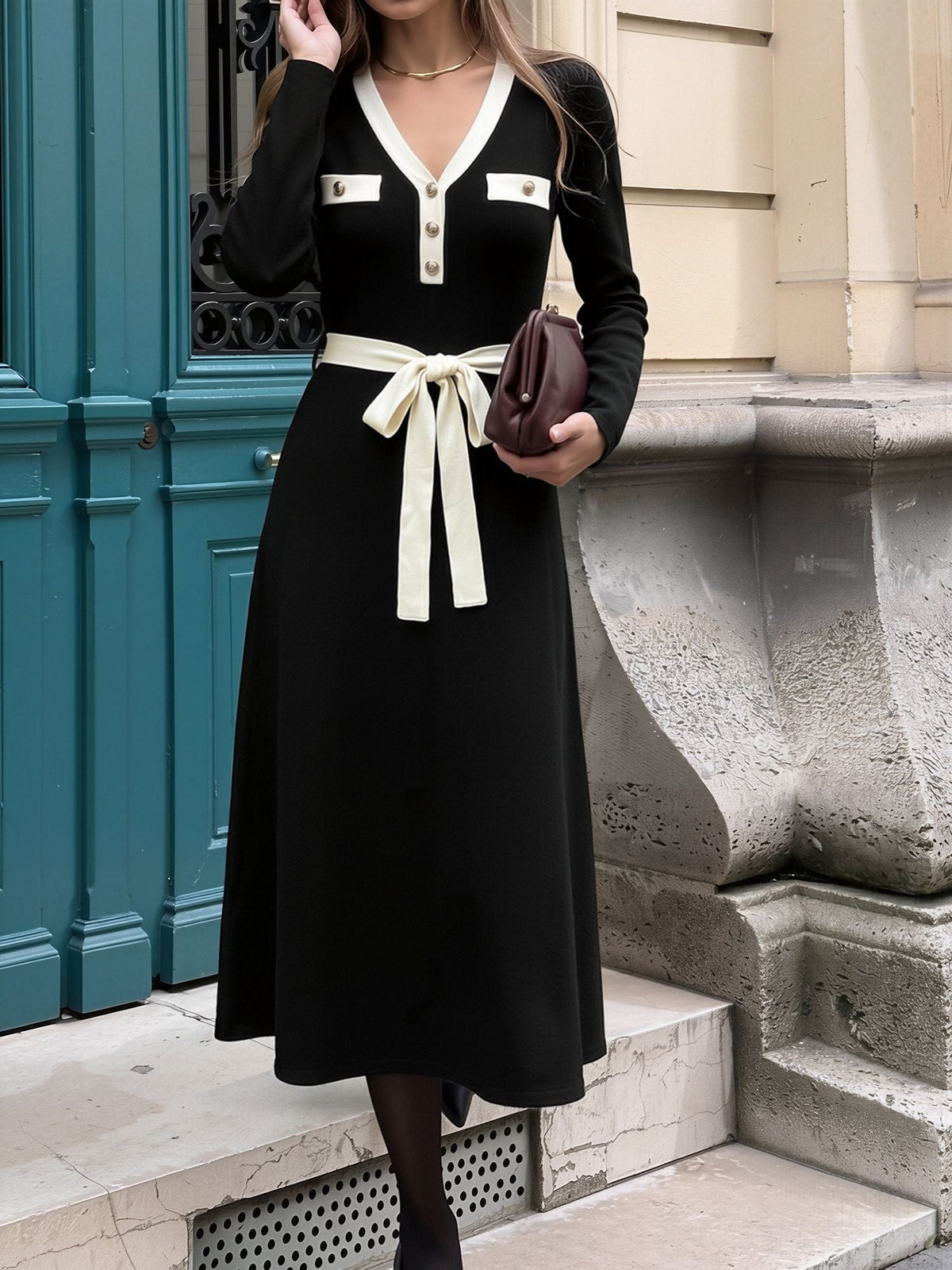 Colorblocked V Neck Knitted Mid-Length Dress